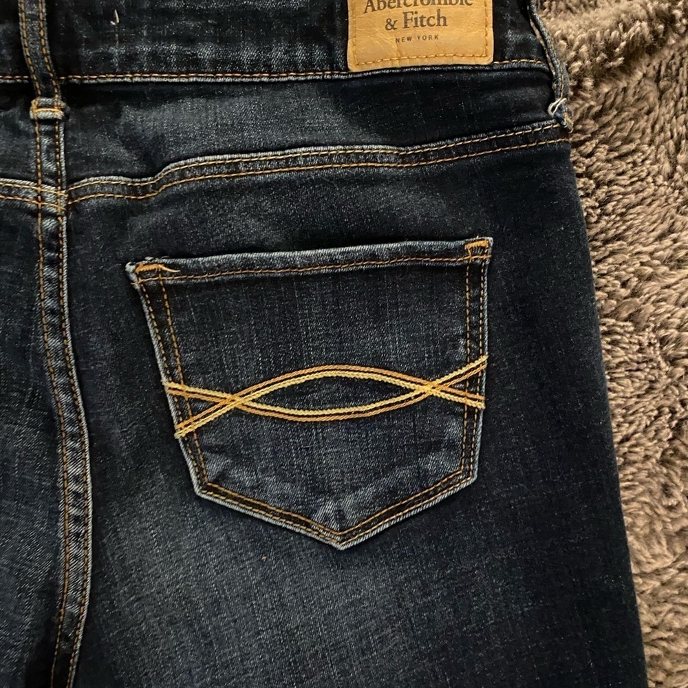 ABERCROMBIE & FITCH Women’s Mid Rise Skinny Jeans - Picture 12 of 15